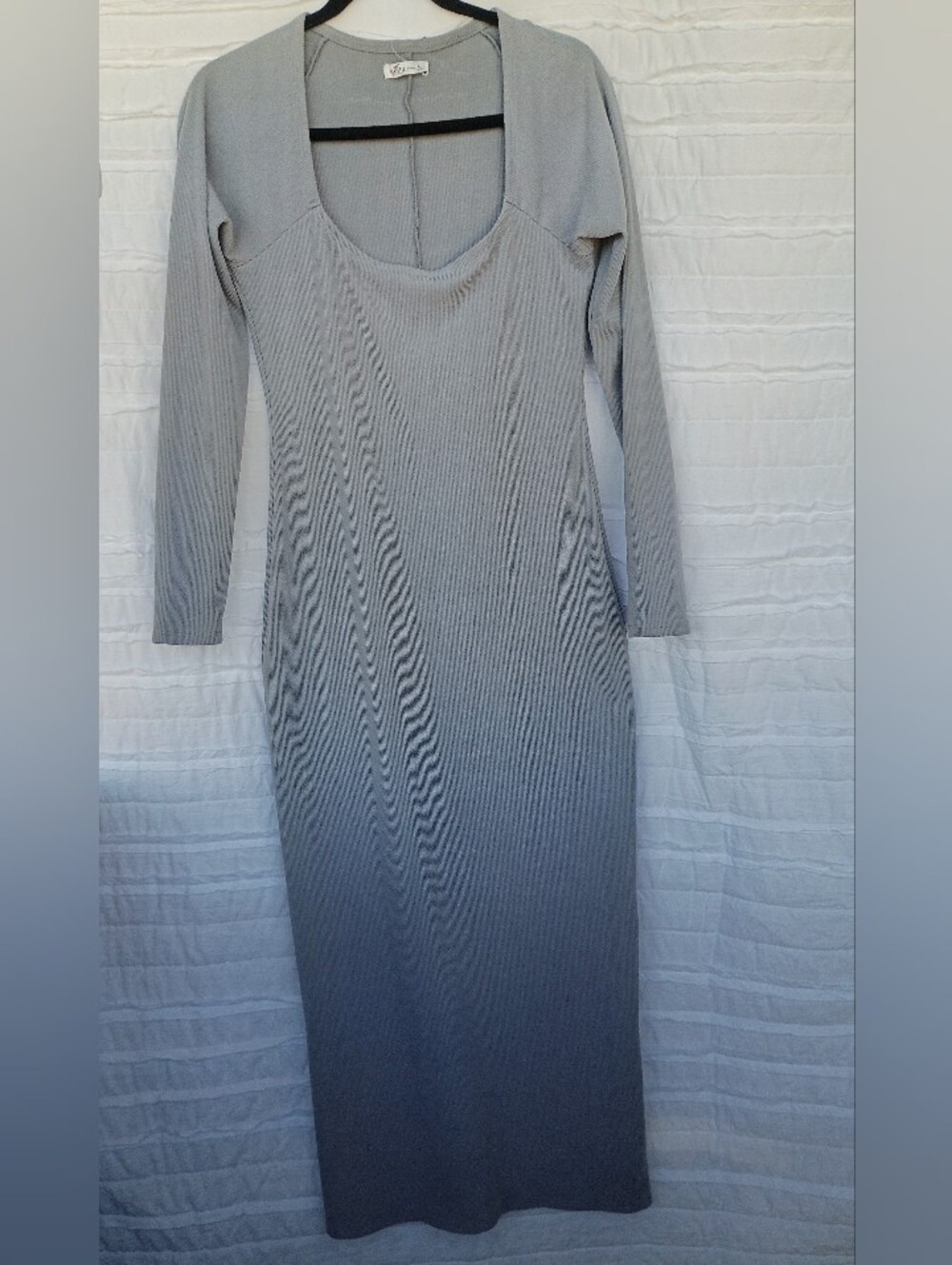 Hollister Long Sleeve Scoop Neck Maxi Dress in Light Gray NWT